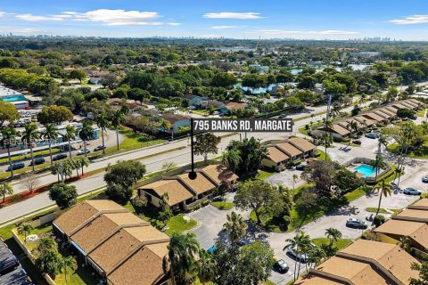 Casa en venta en Margate, Florida, 2 dormitorios, 98.85 m2 № 2006148 - foto 27