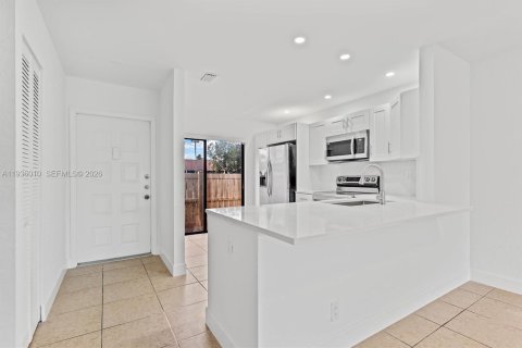 Casa en venta en Margate, Florida, 2 dormitorios, 98.85 m2 № 2006148 - foto 3