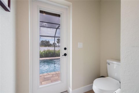 House in Englewood, Florida 3 bedrooms, 157 sq.m. № 1798082 - photo 23