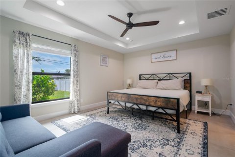 House in Englewood, Florida 3 bedrooms, 157 sq.m. № 1798082 - photo 6