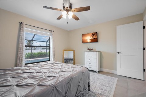 House in Englewood, Florida 3 bedrooms, 157 sq.m. № 1798082 - photo 21