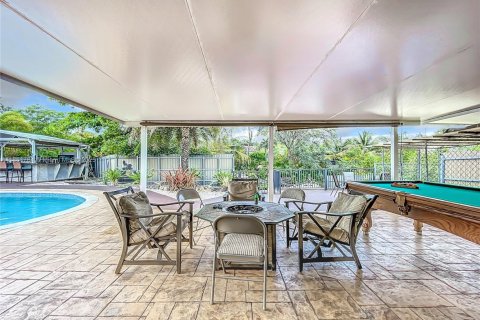 House in Fort Lauderdale, Florida 3 bedrooms, 149.11 sq.m. № 1891252 - photo 14