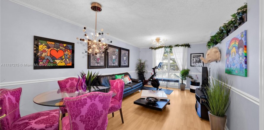 Condo in Coral Gables, Florida, 1 bedroom  № 1702088