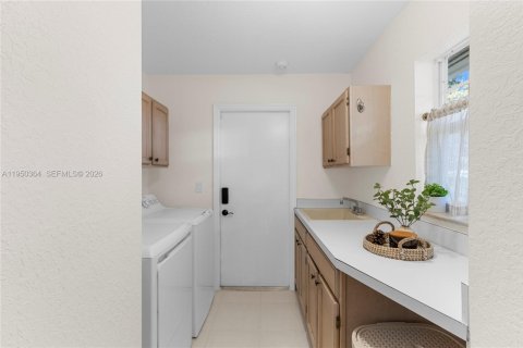 Купить виллу или дом в Делрей-Бич, Флорида 2 спальни, 129.51м2, № 2007156 - фото 22