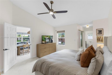 Купить виллу или дом в Делрей-Бич, Флорида 2 спальни, 129.51м2, № 2007156 - фото 11