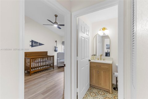 Купить виллу или дом в Делрей-Бич, Флорида 2 спальни, 129.51м2, № 2007156 - фото 19