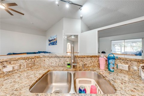 Casa en venta en Kissimmee, Florida, 3 dormitorios, 136.01 m2 № 1654075 - foto 7