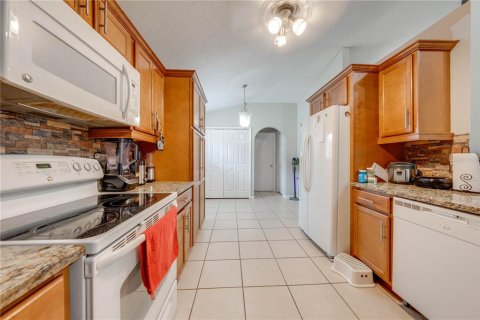 Casa en venta en Kissimmee, Florida, 3 dormitorios, 136.01 m2 № 1654075 - foto 8