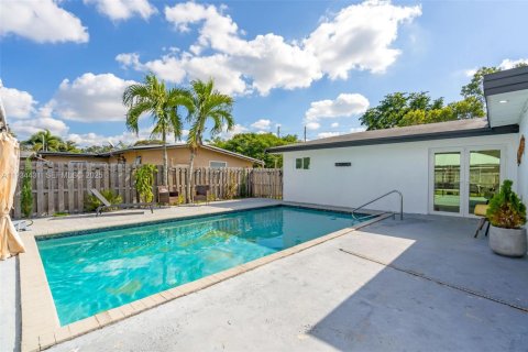 Casa en venta en Plantation, Florida, 3 dormitorios, 125.6 m2 № 1994746 - foto 25