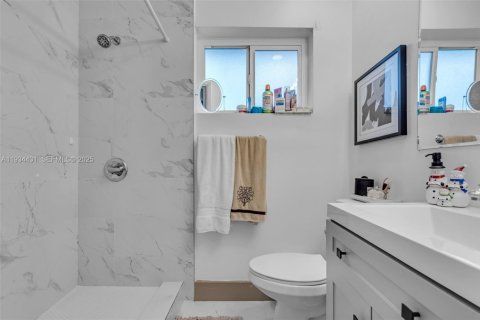 Casa en venta en Plantation, Florida, 3 dormitorios, 125.6 m2 № 1994746 - foto 17