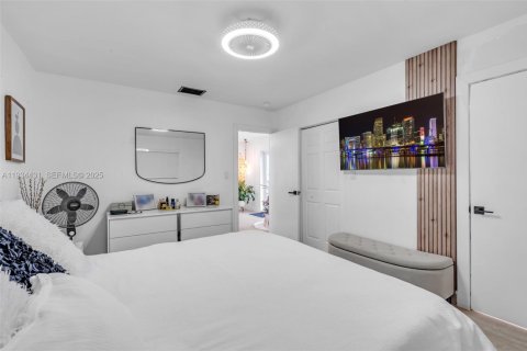 Casa en venta en Plantation, Florida, 3 dormitorios, 125.6 m2 № 1994746 - foto 15