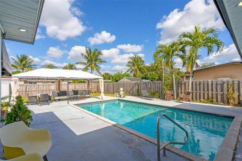 Casa en venta en Plantation, Florida, 3 dormitorios, 125.6 m2 № 1994746 - foto 26