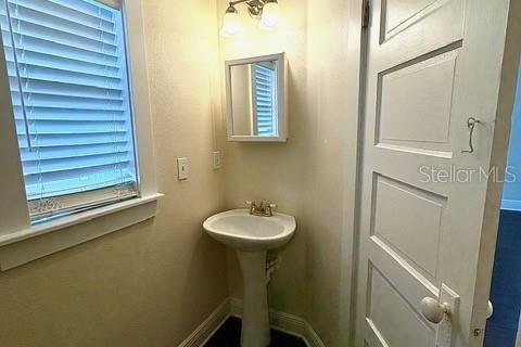 Casa en alquiler en Tampa, Florida, 4 dormitorios, 207.92 m2 № 1570437 - foto 28