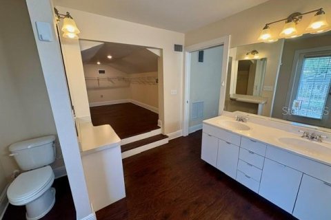 Casa en alquiler en Tampa, Florida, 4 dormitorios, 207.92 m2 № 1570437 - foto 24