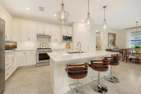 Купить виллу или дом в Брейдентон, Флорида 6 комнат, 178.28м2, № 1919571 - фото 26