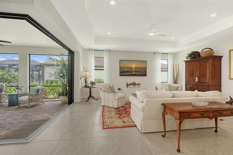 Купить виллу или дом в Брейдентон, Флорида 6 комнат, 178.28м2, № 1919571 - фото 16