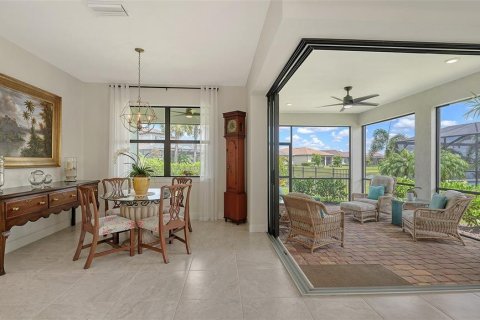Купить виллу или дом в Брейдентон, Флорида 6 комнат, 178.28м2, № 1919571 - фото 17