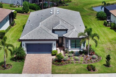 Купить виллу или дом в Брейдентон, Флорида 6 комнат, 178.28м2, № 1919571 - фото 5