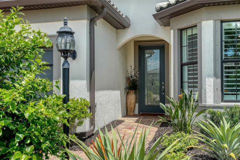 Купить виллу или дом в Брейдентон, Флорида 6 комнат, 178.28м2, № 1919571 - фото 8