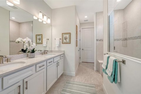 Купить виллу или дом в Брейдентон, Флорида 6 комнат, 178.28м2, № 1919571 - фото 30