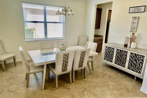 Villa ou maison à vendre à Punta Gorda, Floride: 5 chambres, 306.48 m2 № 2206091 - photo 5