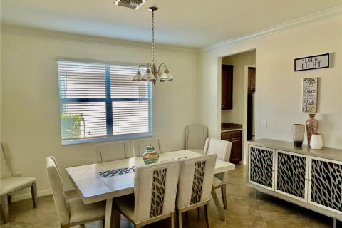 Villa ou maison à vendre à Punta Gorda, Floride: 5 chambres, 306.48 m2 № 2206091 - photo 6