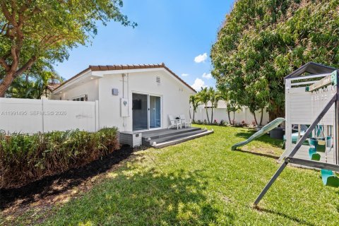 Casa en venta en Hollywood, Florida, 3 dormitorios, 185.71 m2 № 2056628 - foto 29