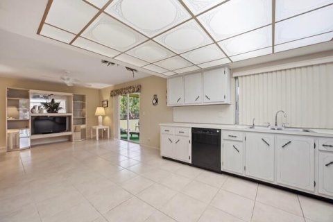 Villa ou maison à vendre à Oakland Park, Floride: 3 chambres, 150.04 m2 № 2430280 - photo 26