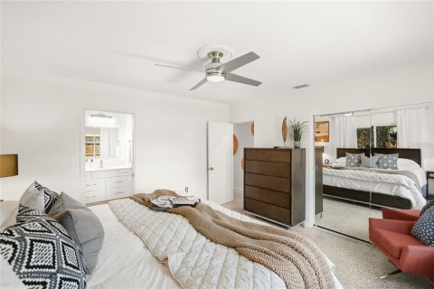 Villa ou maison à vendre à Sarasota, Floride: 3 chambres, 181.25 m2 № 2420479 - photo 20