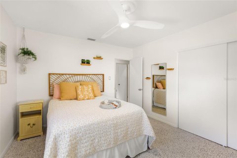 Villa ou maison à vendre à Sarasota, Floride: 3 chambres, 181.25 m2 № 2420479 - photo 23