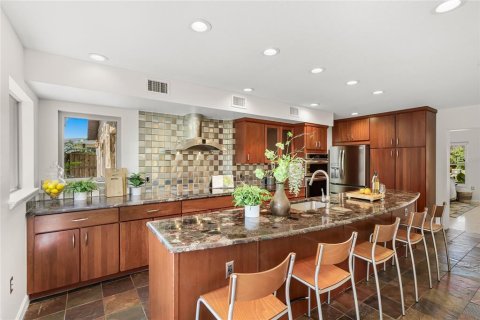 Villa ou maison à vendre à Sarasota, Floride: 3 chambres, 181.25 m2 № 2420479 - photo 14