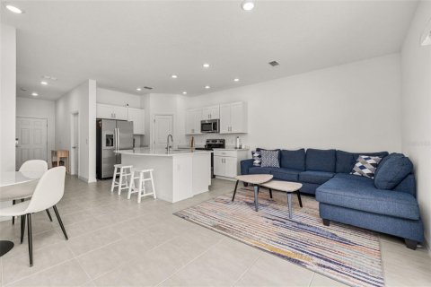 Adosado en alquiler en Kissimmee, Florida, 3 dormitorios, 126.81 m2 № 1806818 - foto 12
