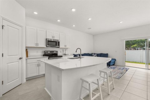 Adosado en alquiler en Kissimmee, Florida, 3 dormitorios, 126.81 m2 № 1806818 - foto 4