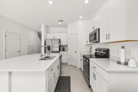 Adosado en alquiler en Kissimmee, Florida, 3 dormitorios, 126.81 m2 № 1806818 - foto 7