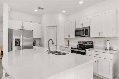 Adosado en alquiler en Kissimmee, Florida, 3 dormitorios, 126.81 m2 № 1806818 - foto 6