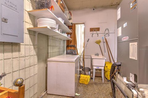 Immobilier commercial à vendre à Riverview, Floride: 388.42 m2 № 2330767 - photo 20