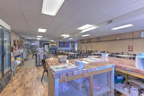 Immobilier commercial à vendre à Riverview, Floride: 388.42 m2 № 2330767 - photo 9
