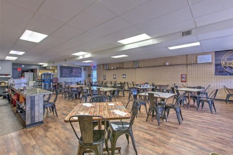 Immobilier commercial à vendre à Riverview, Floride: 388.42 m2 № 2330767 - photo 8