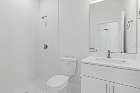 House in Lehigh Acres, Florida 3 bedrooms, 149.2 sq.m. № 1733117 - photo 19