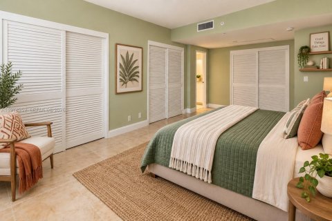 Copropriété à vendre à Hollywood, Floride: 2 chambres, 112.23 m2 № 2328484 - photo 9