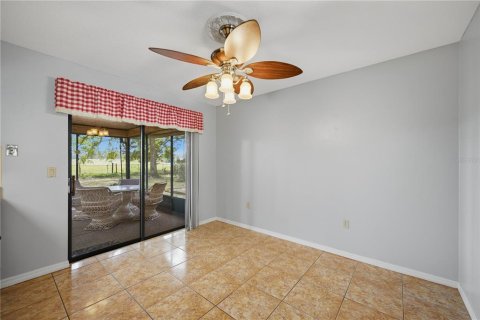 House in Belleview, Florida 3 bedrooms, 118.91 sq.m. № 2393736 - photo 11