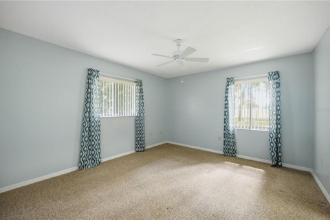 House in Belleview, Florida 3 bedrooms, 118.91 sq.m. № 2393736 - photo 12
