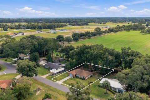 House in Belleview, Florida 3 bedrooms, 118.91 sq.m. № 2393736 - photo 3