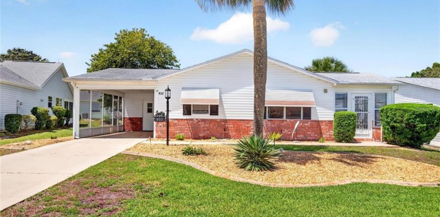 Villa ou maison à Lady Lake, Floride 2 chambres, 125.05 m2 № 2148357