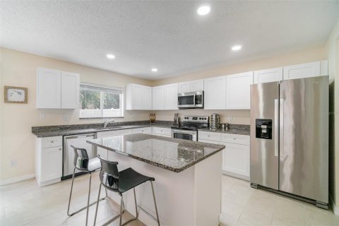 Casa en venta en Clermont, Florida, 4 dormitorios, 225.75 m2 № 1786683 - foto 15