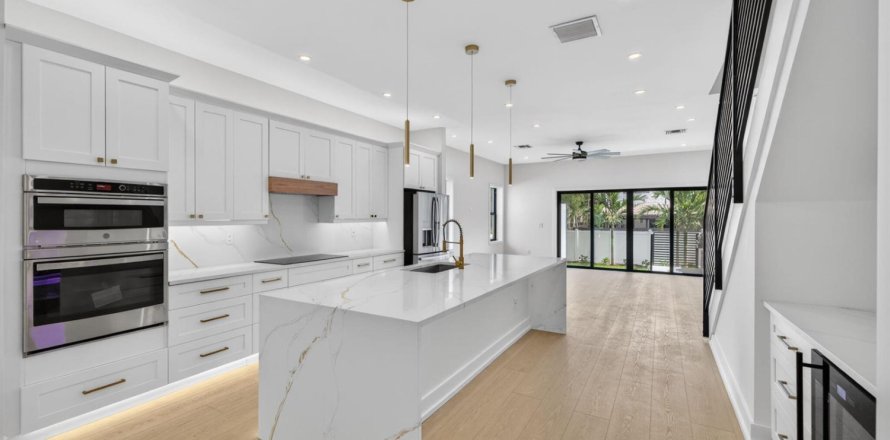 Touwnhouse à Fort Lauderdale, Floride 4 chambres, 210.42 m2 № 2085137