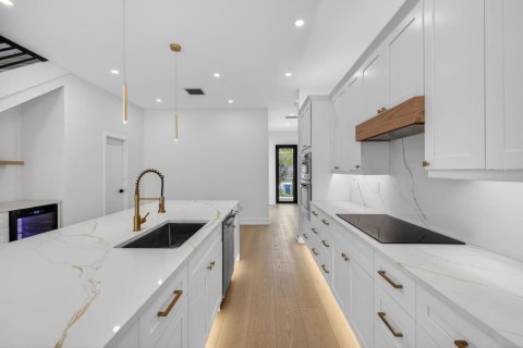 Touwnhouse à vendre à Fort Lauderdale, Floride: 4 chambres, 210.42 m2 № 2085137 - photo 11