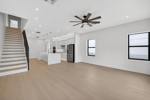 Touwnhouse à vendre à Fort Lauderdale, Floride: 4 chambres, 210.42 m2 № 2085137 - photo 22