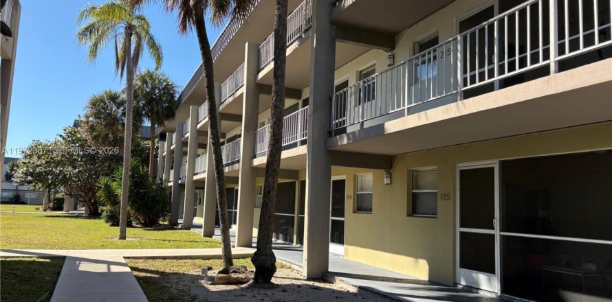 Condo à Hallandale Beach, Floride, 1 chambre  № 2032755