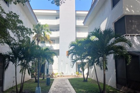 Condo à Miami, Floride, 2 chambres  № 2145854